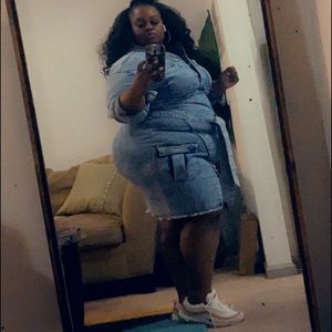 Belted Jean dress Fashion to Figure